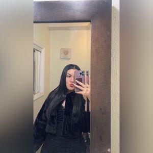 Meet your Posher, Amsi